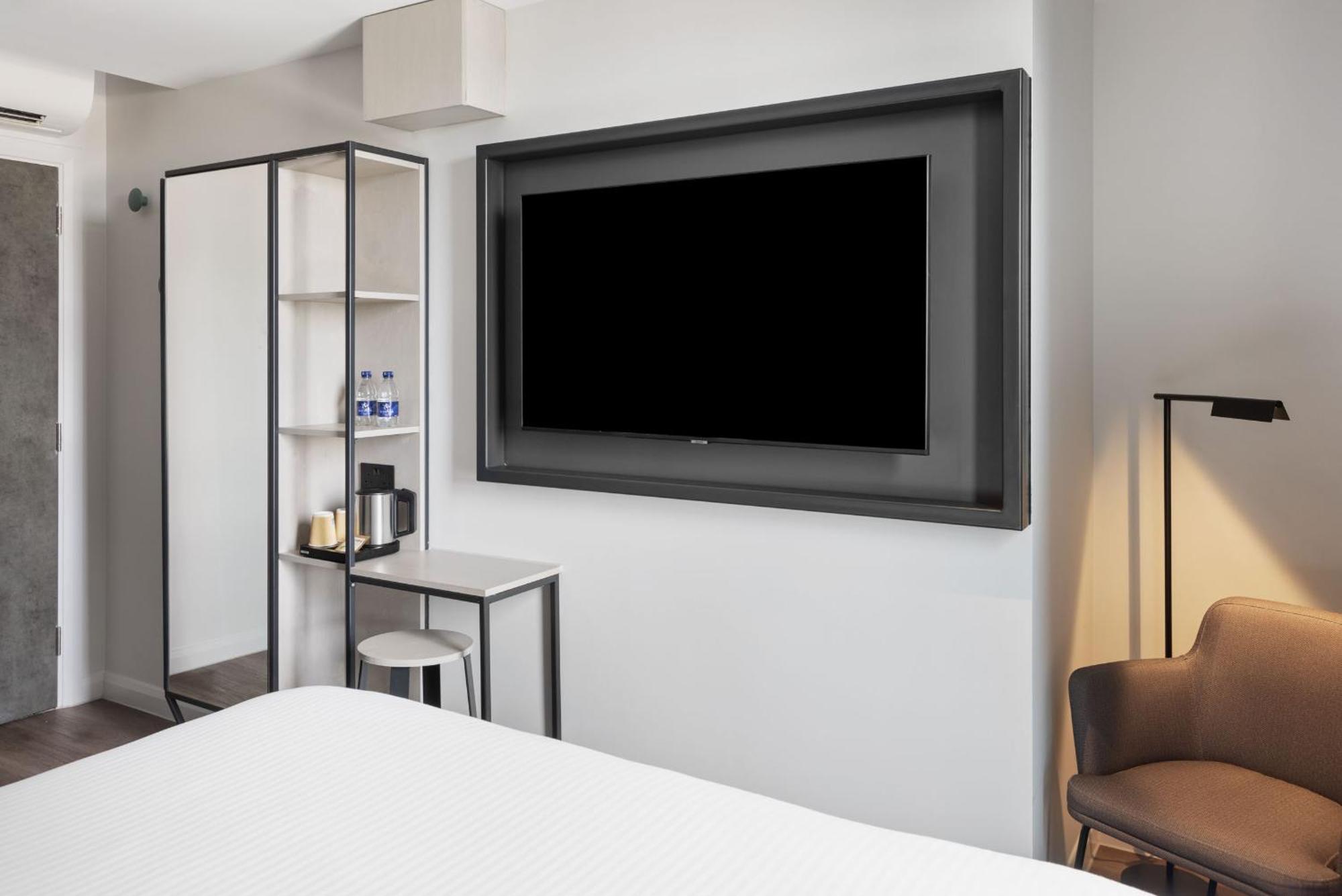 Hotel Spark By Hilton London Romford