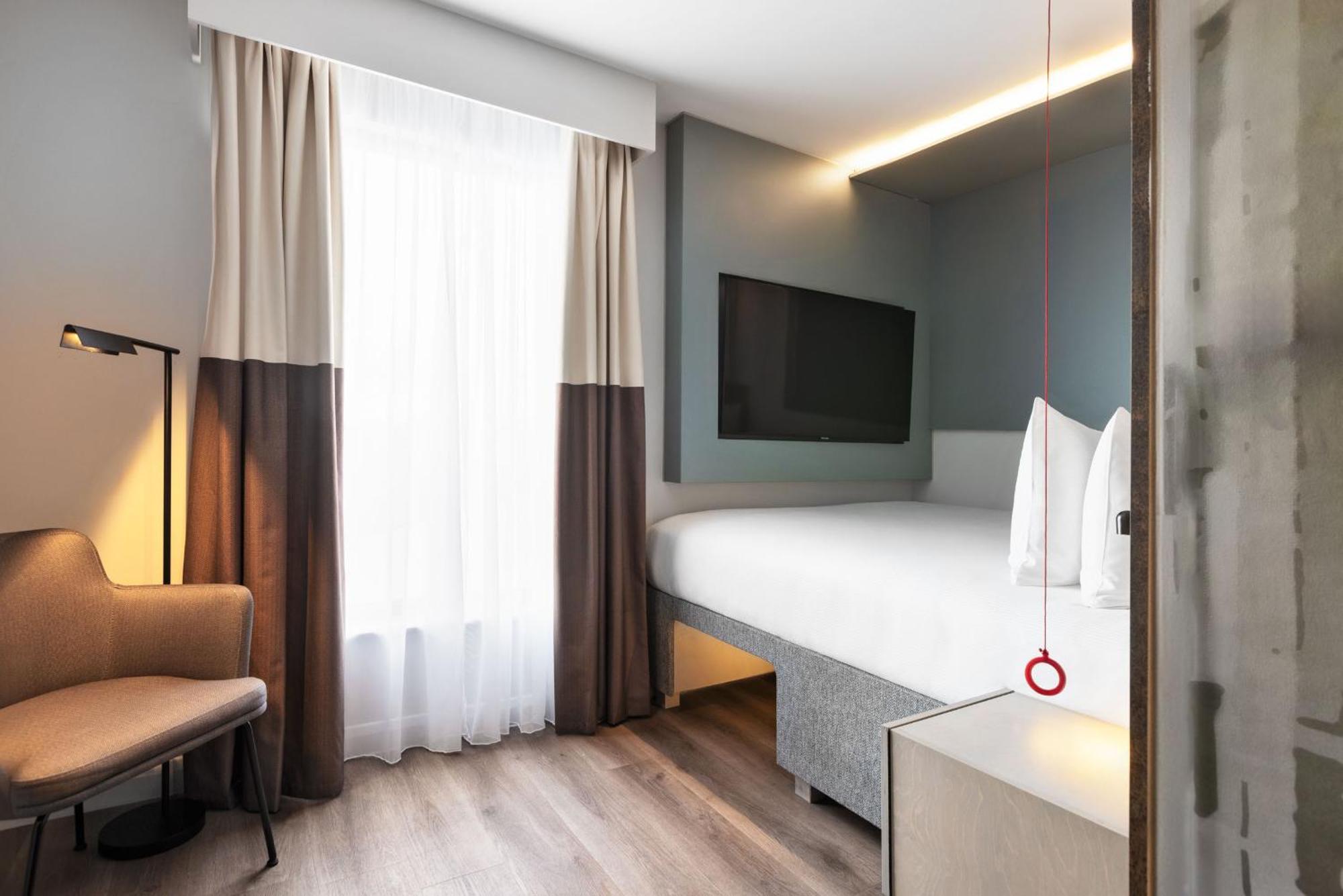 Hotel Spark By Hilton London 3*