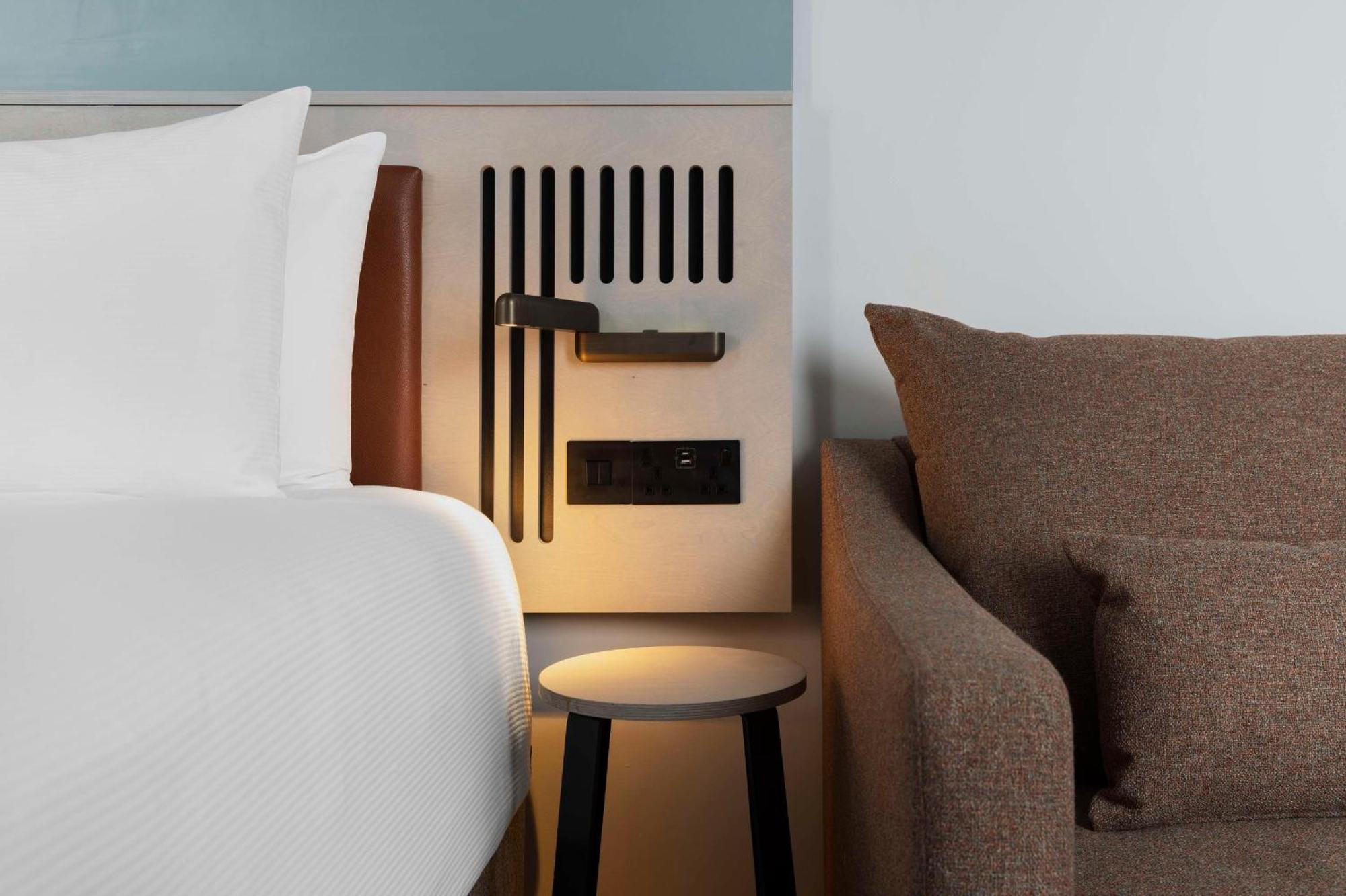 Hotel Spark By Hilton London 3*
